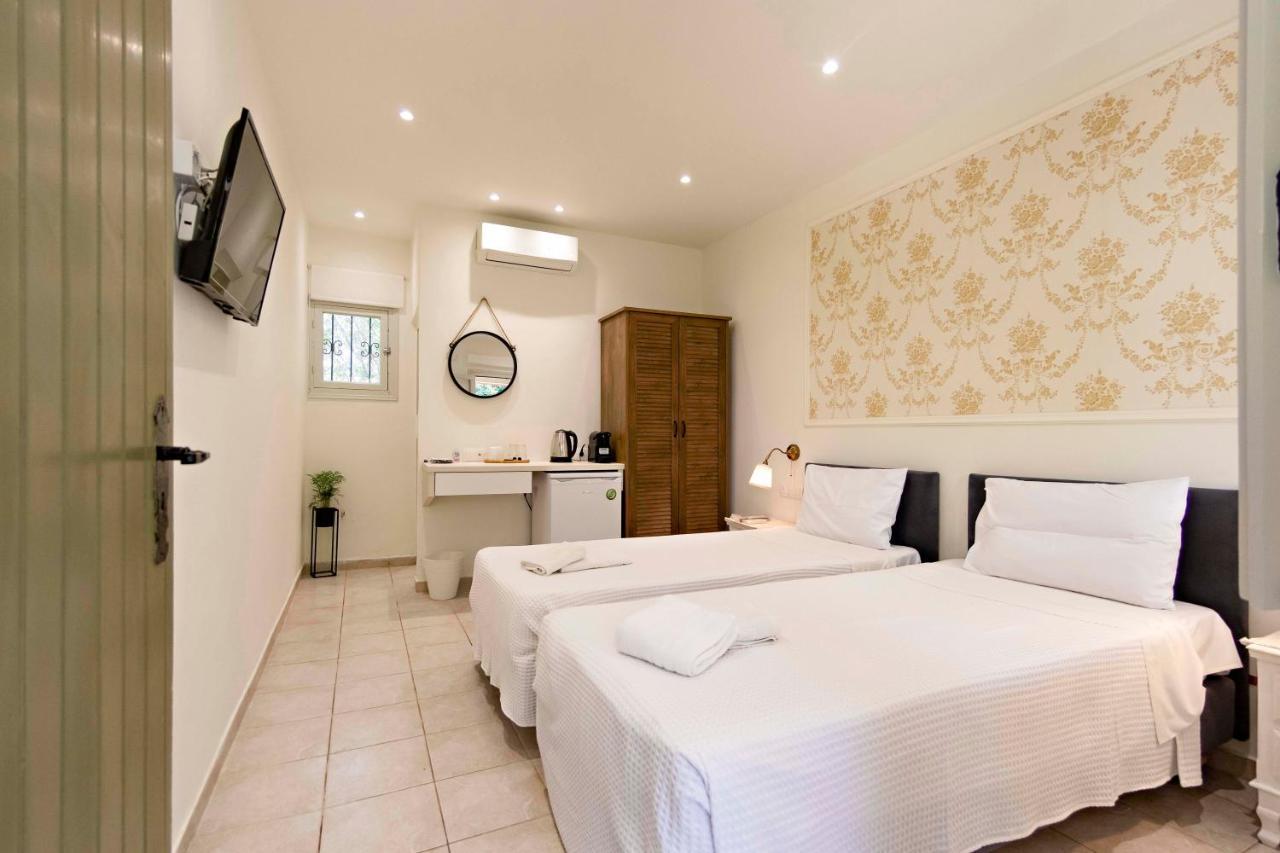 Seascape Elegant Residence Gouvia Marina Kontokali Extérieur photo