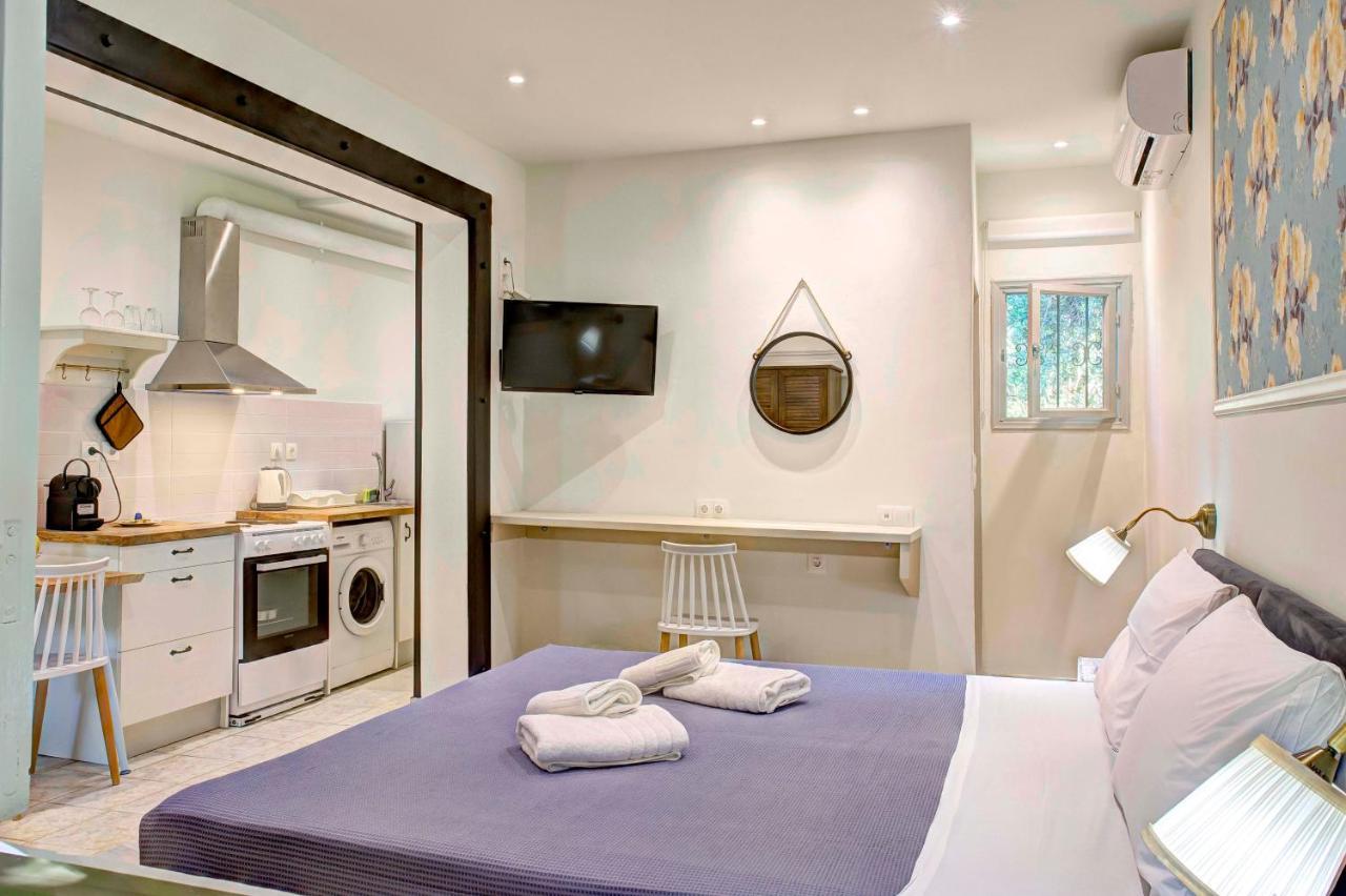 Seascape Elegant Residence Gouvia Marina Kontokali Extérieur photo